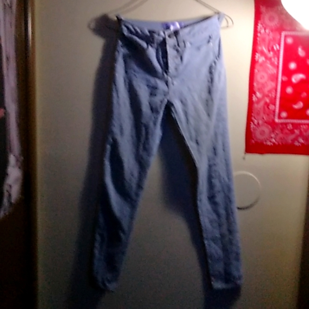 skinny jeans